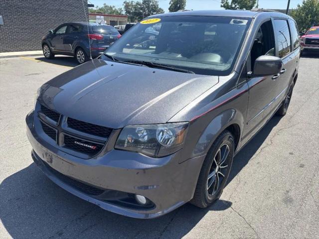 2017 Dodge Grand Caravan GT for sale in Lincoln Park, MI