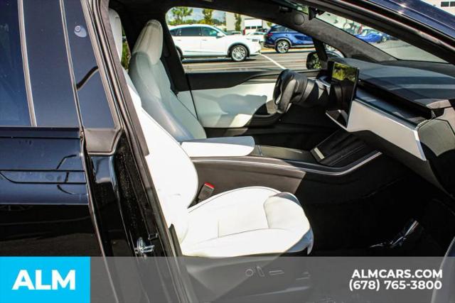 2023 Tesla Model X Plaid Tri Motor All-Wheel Drive
