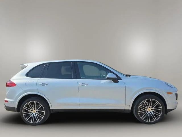 2017 Porsche Cayenne Platinum Edition
