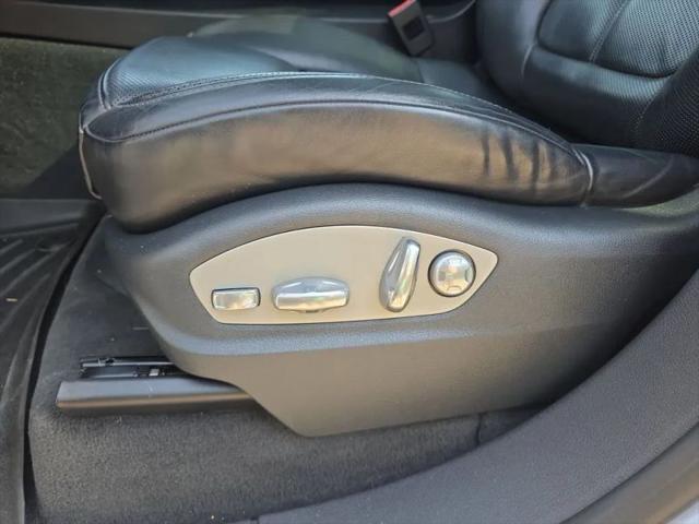 2017 Porsche Cayenne Platinum Edition