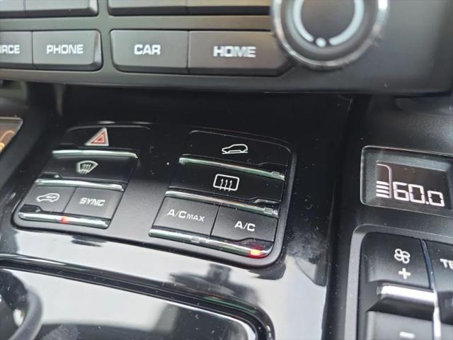 2017 Porsche Cayenne Platinum Edition