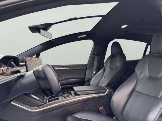 2022 Tesla Model X Long Range