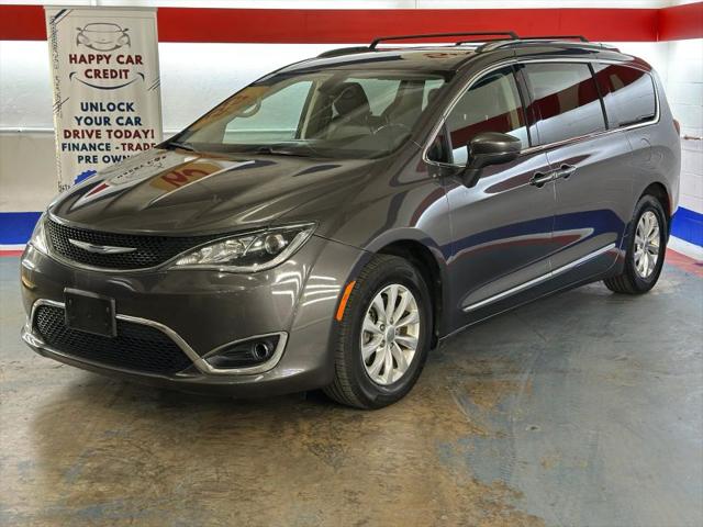 2018 Chrysler Pacifica Touring L for sale in Dallas, TX