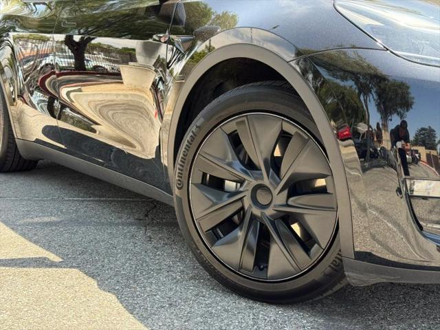 2024 Tesla Model Y Long Range Dual Motor All-Wheel Drive