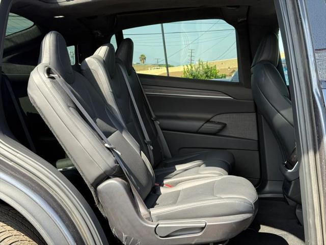 2022 Tesla Model X Dual Motor All-Wheel Drive