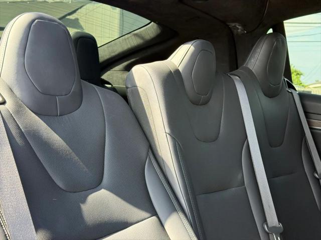 2022 Tesla Model X Dual Motor All-Wheel Drive