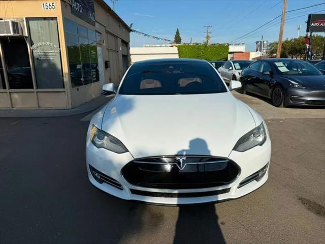 2015 Tesla Model S 85D