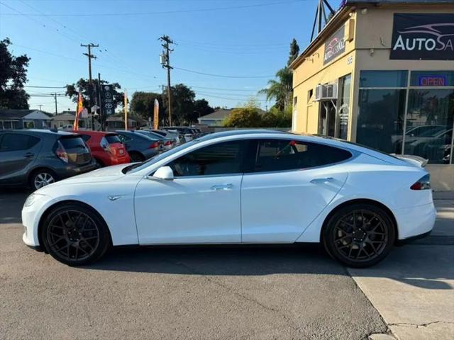2015 Tesla Model S 85D