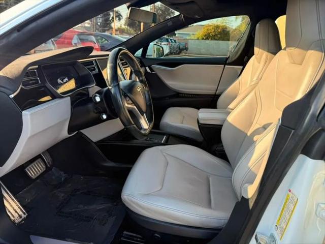 2015 Tesla Model S 85D