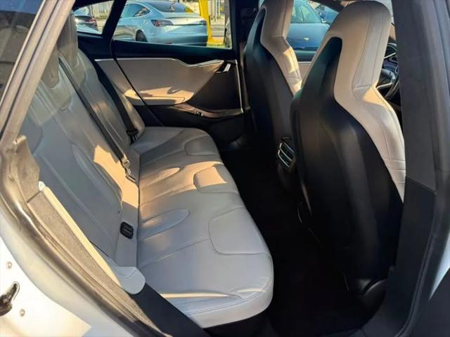 2015 Tesla Model S 85D