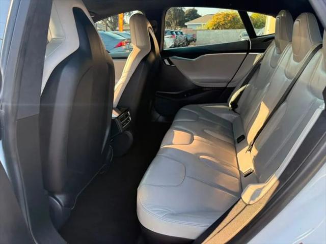 2015 Tesla Model S 85D