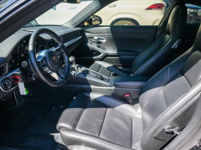 2017 Porsche 911 Carrera