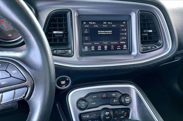 2019 Dodge Challenger SXT