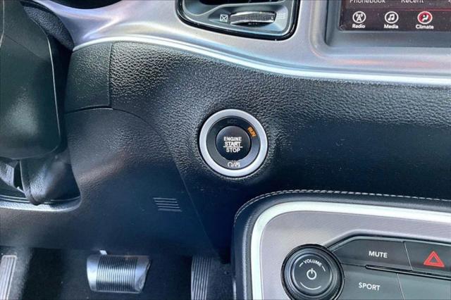 2019 Dodge Challenger SXT