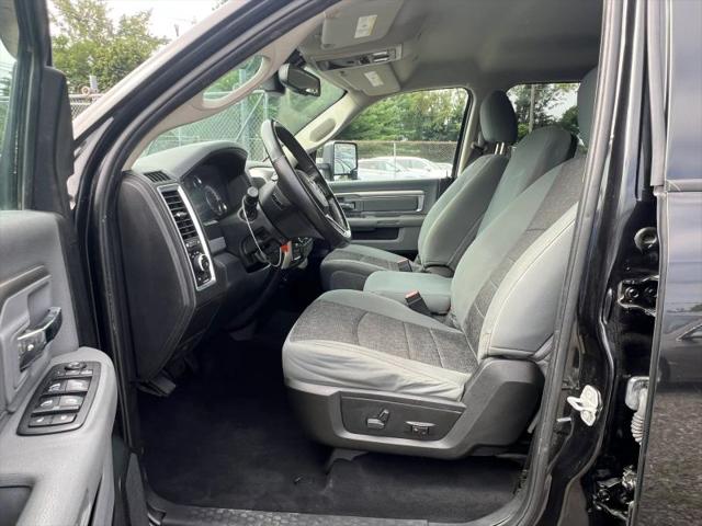 2018 Ram 1500 Big Horn Crew Cab 4x4 57 Box