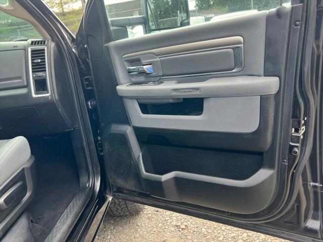 2018 Ram 1500 Big Horn Crew Cab 4x4 57 Box