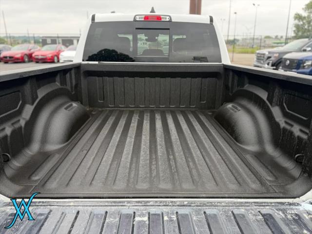 2021 Ram 1500 Big Horn Crew Cab 4x4 5'7" Box