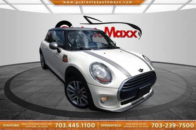 2017 MINI Hardtop Cooper