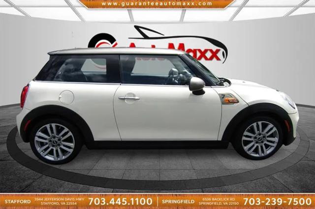 2017 MINI Hardtop Cooper