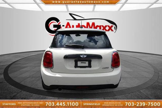 2017 MINI Hardtop Cooper