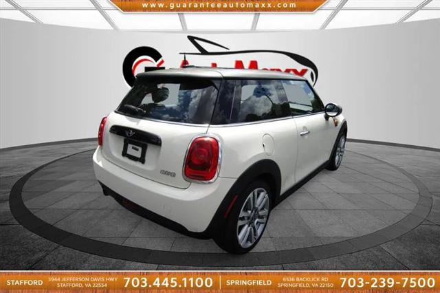 2017 MINI Hardtop Cooper