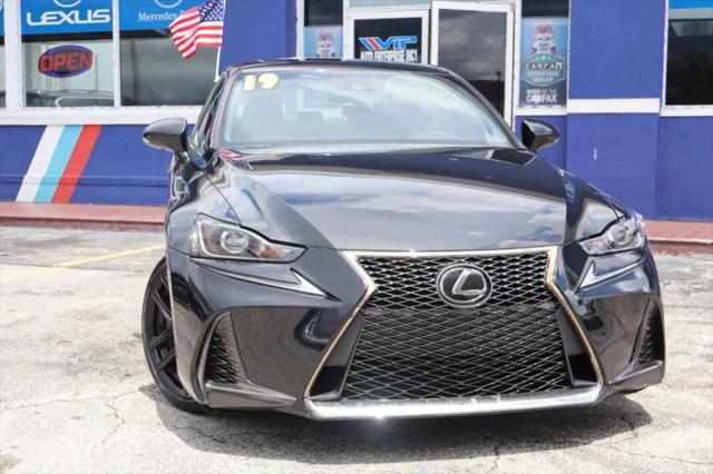 2017 Lexus IS 200t 200t