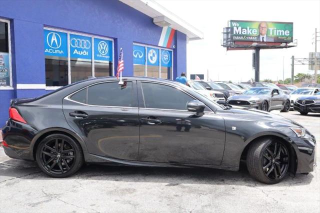 2017 Lexus IS 200t 200t
