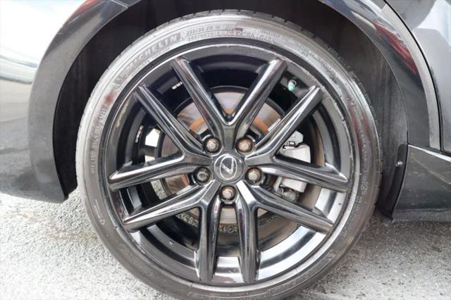 2017 Lexus IS 200t 200t