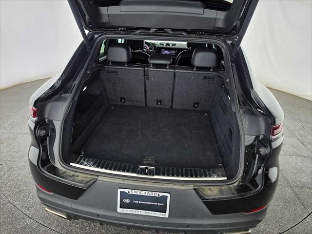 2024 Porsche Cayenne Coupe AWD