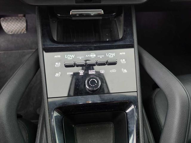 2024 Porsche Cayenne Coupe AWD