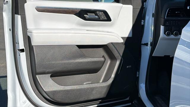2026 Chevrolet Suburban Premier, 4WD