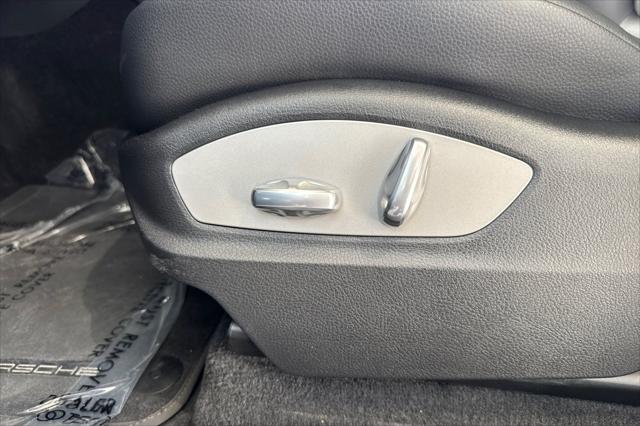 2018 Porsche Macan Sport Edition