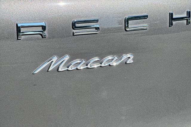 2018 Porsche Macan Sport Edition