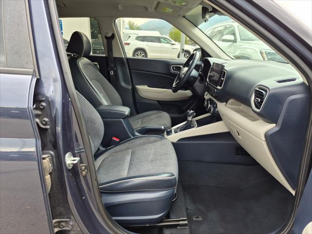 2021 Hyundai Venue Denim