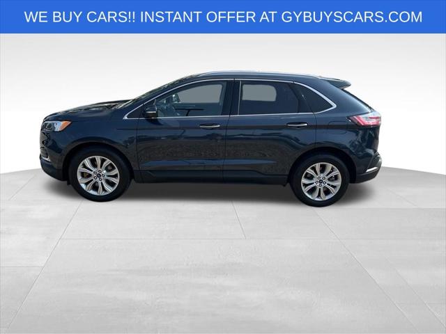 2022 Ford Edge Titanium