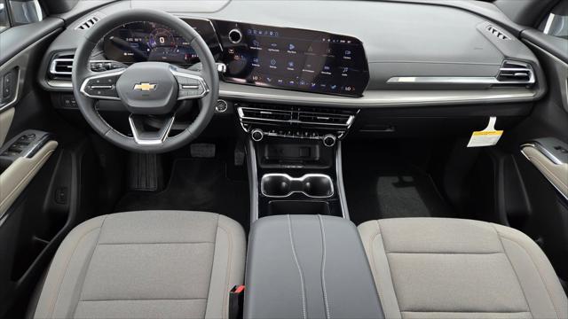 2027 Chevrolet Traverse FWD LT