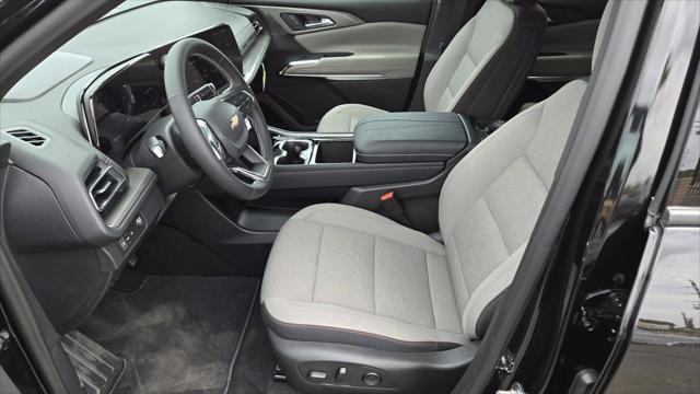 2027 Chevrolet Traverse FWD LT