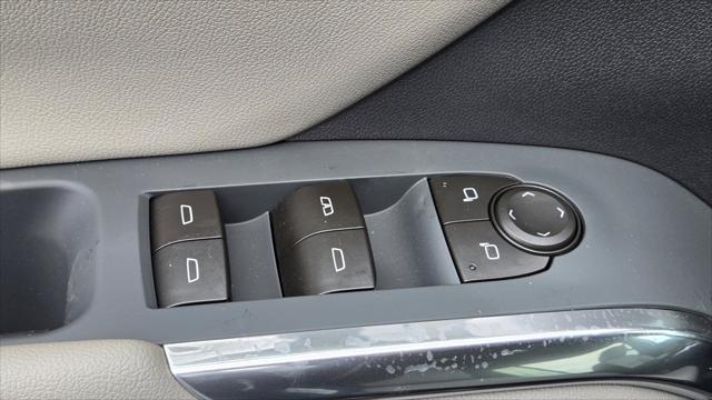 2027 Chevrolet Traverse FWD LT