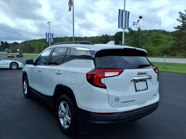 2022 GMC Terrain AWD SLE