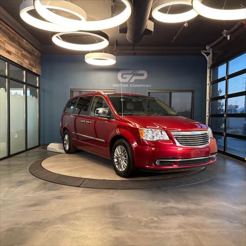 2015 Chrysler Town & Country Touring-L for sale in Kaysville, UT