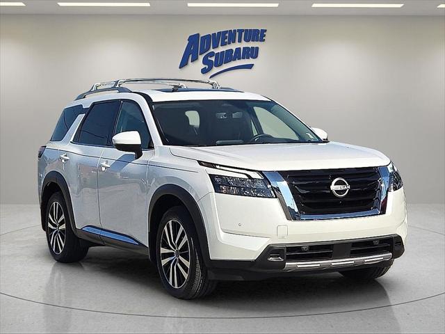 2025 Nissan Pathfinder Platinum 4WD for sale in Fayetteville, AR