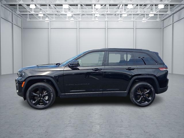 2024 Jeep Grand Cherokee Limited 4x4 2024 Jeep Grand Cherokee Limited 4x4