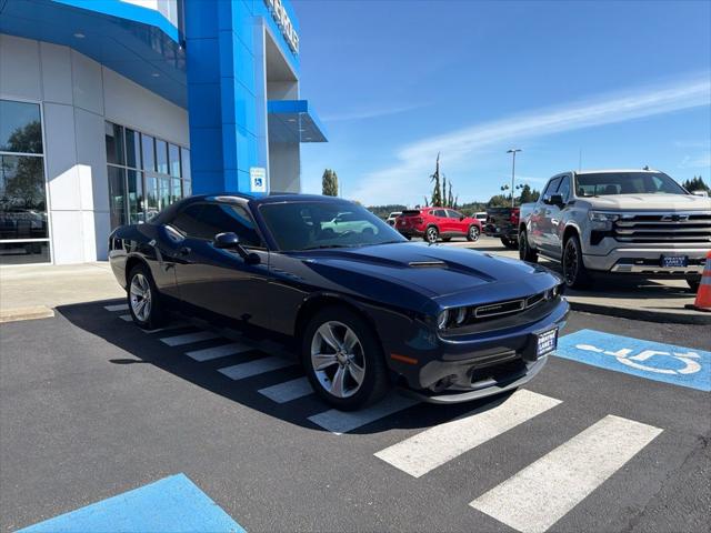 2015 Dodge Challenger SXT