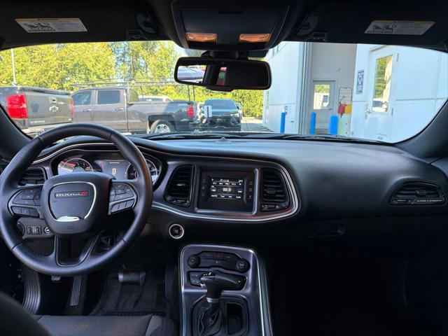 2015 Dodge Challenger SXT