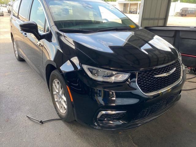 2024 Chrysler Pacifica Touring L for sale in Groveport, OH