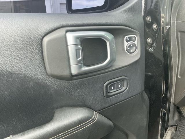 Used 2019 Jeep Wrangler Unlimited Sahara 4x4 For Sale in Muscle Shoals, AL