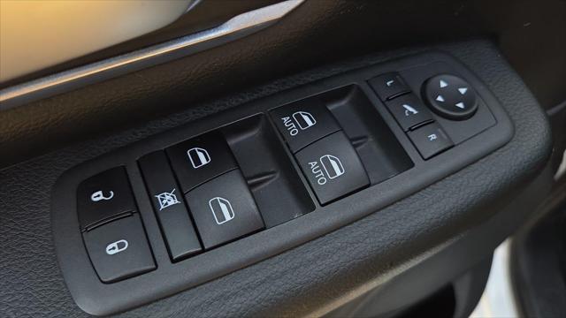2022 Ram 1500 Big Horn Crew Cab 4x4 57 Box