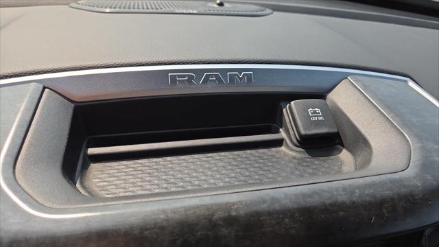 2022 Ram 1500 Big Horn Crew Cab 4x4 57 Box