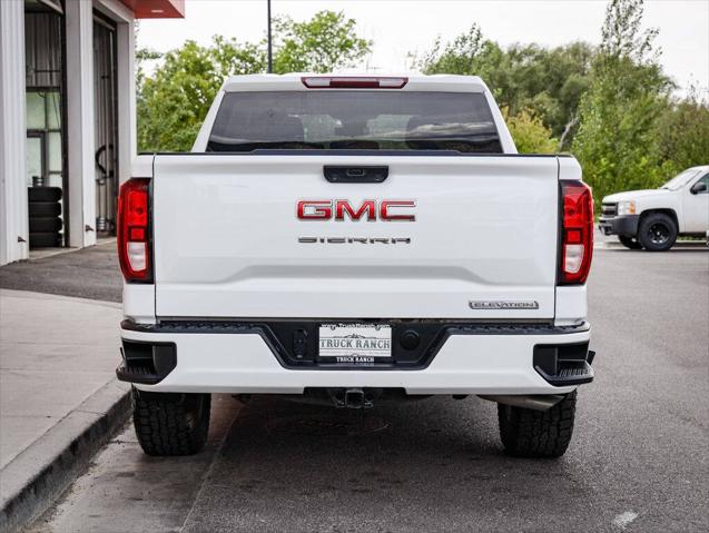 2023 GMC Sierra 1500 4WD Crew Cab Short Box Elevation with 3SB