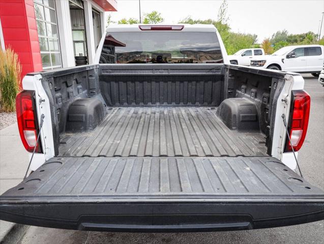 2023 GMC Sierra 1500 4WD Crew Cab Short Box Elevation with 3SB
